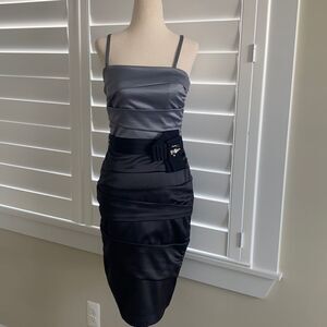 Sz 2 White House Black Market Ruched black & grey event dress